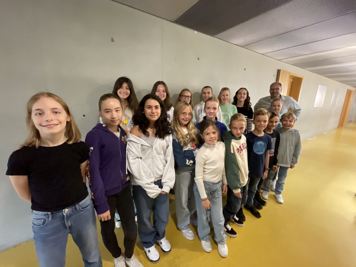 Schülerzeitungs-AG gestaltet die KinderUmweltZeitung der Stadt Essen